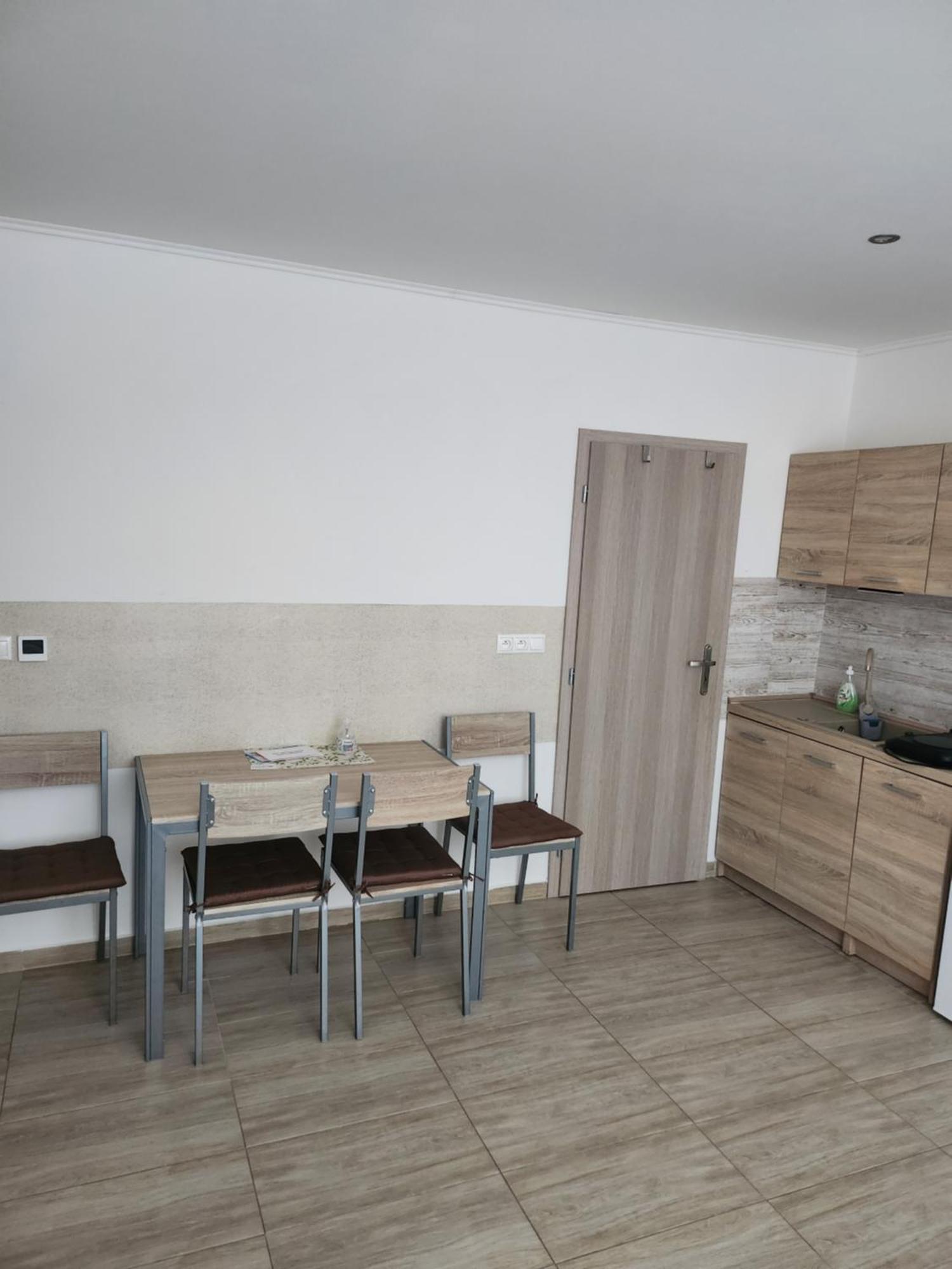 Apartmany Roland Velky Meder Luaran gambar